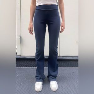 Brandy Melville PRISCILLA PANTS yoga pants with a flare pant leg.